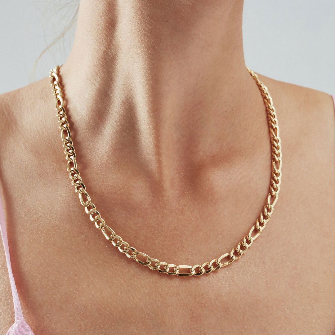 Figaro Yassı Yeşil Beyaz Zincir Kolye