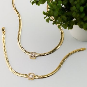 Baget Taşlı Balıksırtı Kolye